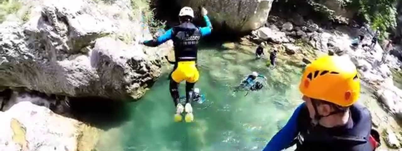 Canyoning gorges du loup au départ du camping les rives du loup