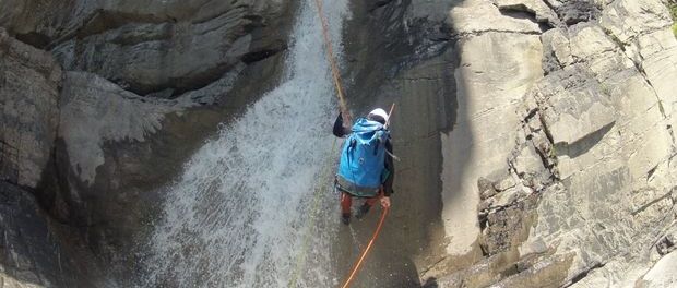 Canyoning à Gourdon Alpes Maritimes au départ du camping les rives du loup