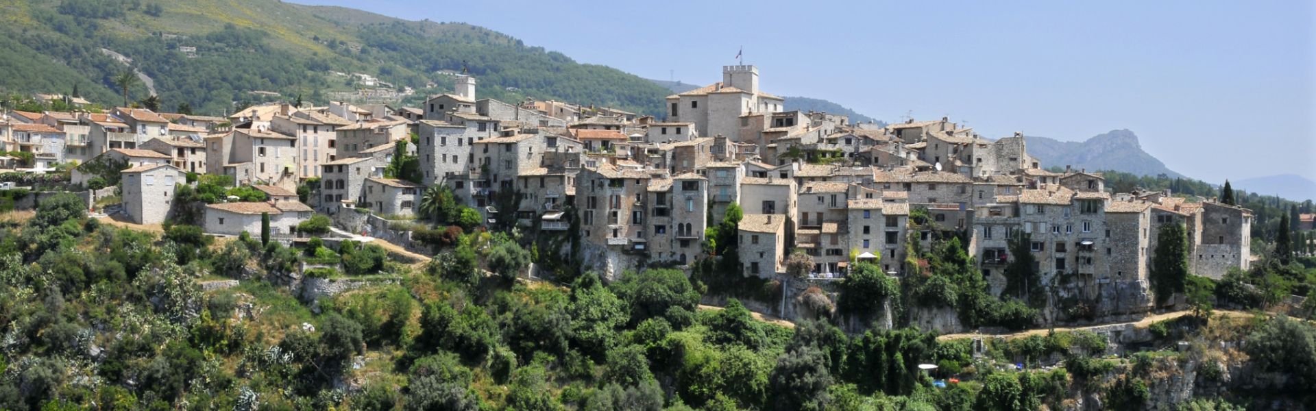 Camping à Tourettes sur Loup, proche Nice dans le 06