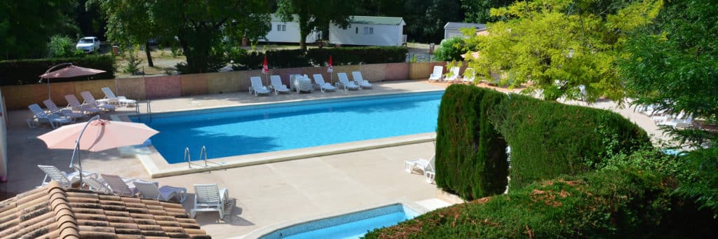 Camping piscine - Les Rives du Loup