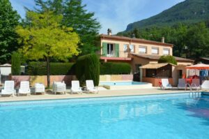 Piscine Du Camping A Nice